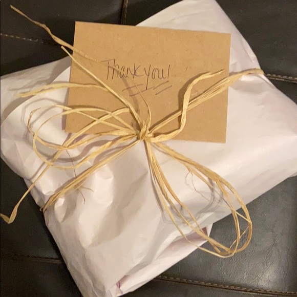 Meet your Posher, Stacey - Picture 4 of 4